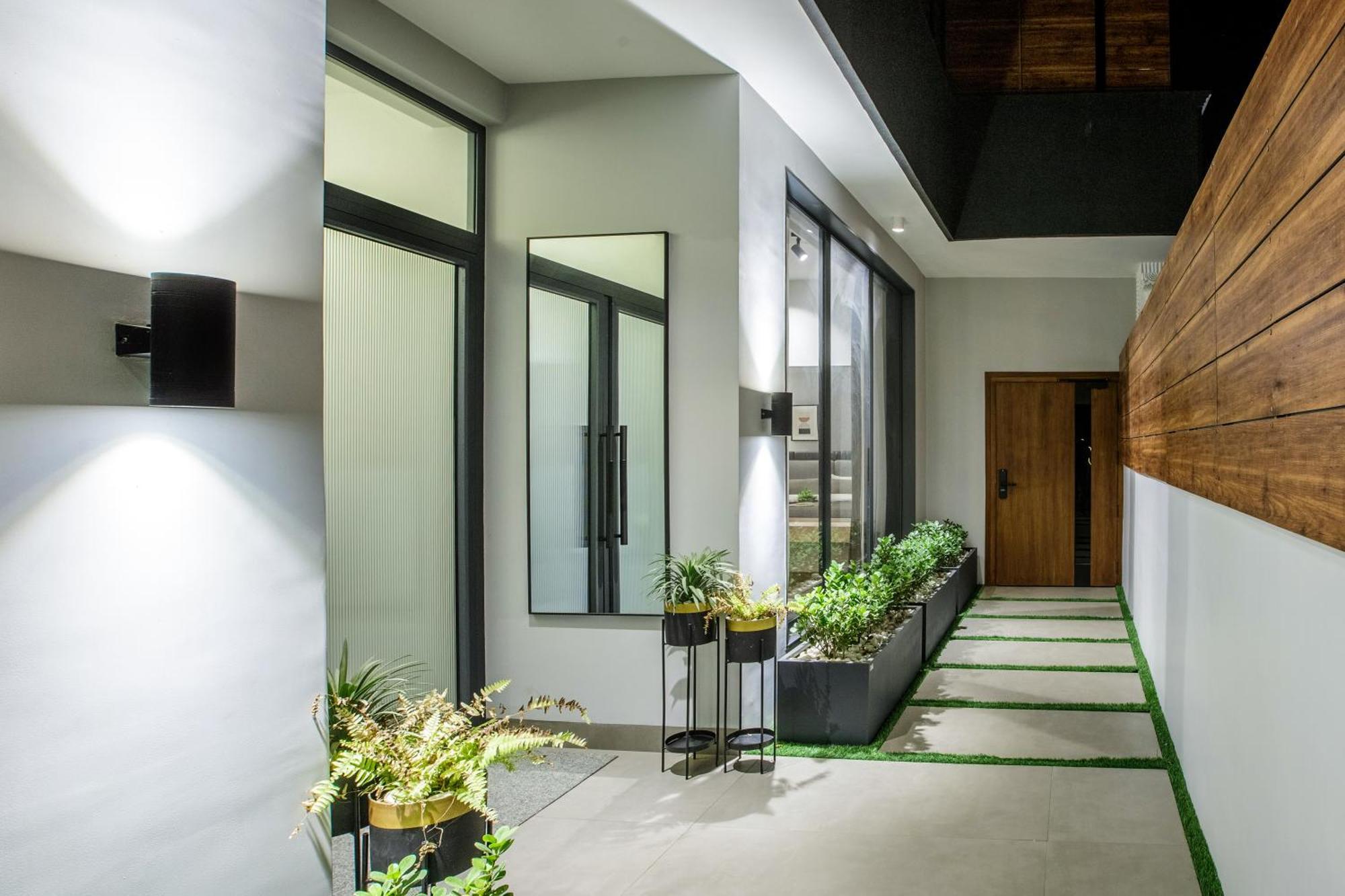 Onnyx Rooftop - Luxury Penthouse New Delhi